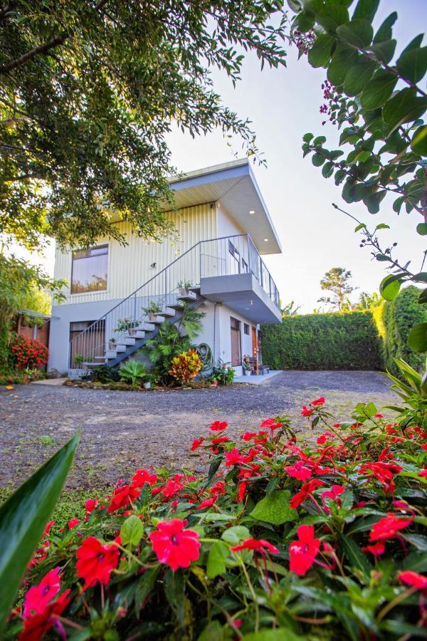 Casa Suculenta ,Monteverde Con Jacuzzi Privado Y Lavanderia 外观 照片