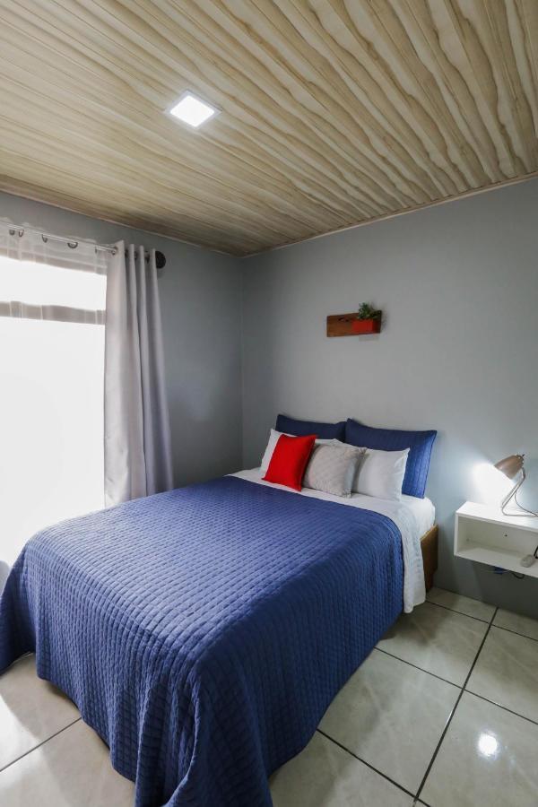 Casa Suculenta ,Monteverde Con Jacuzzi Privado Y Lavanderia 外观 照片
