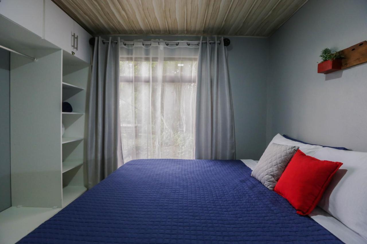 Casa Suculenta ,Monteverde Con Jacuzzi Privado Y Lavanderia 外观 照片
